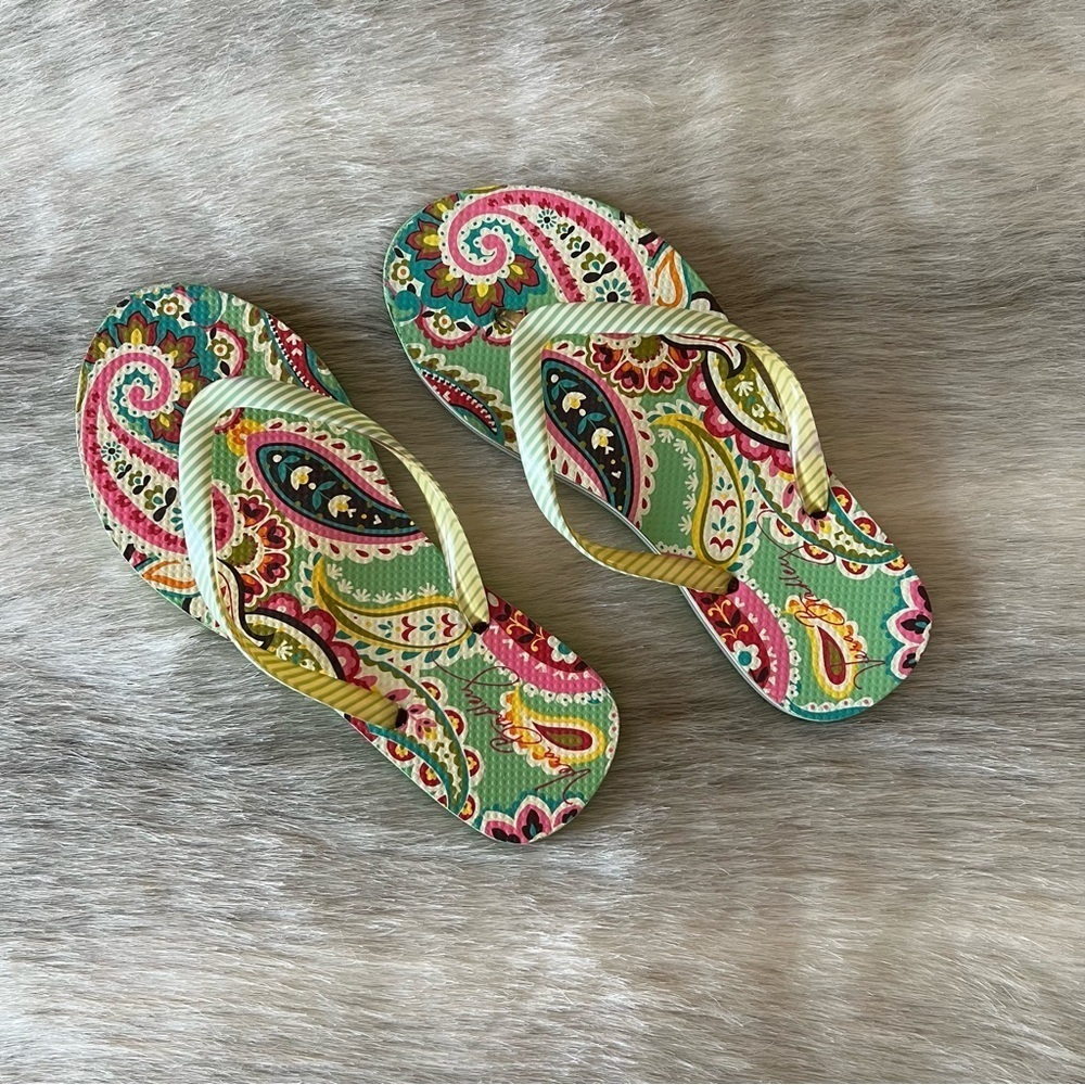 VERA BRADLEY Tuttie Frutti 2013 Flip Flops Green Pink Paisley Small 5-6 Rubber
